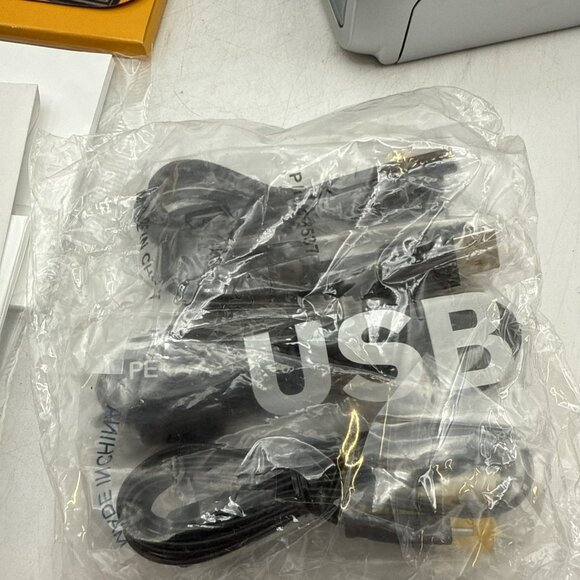 Kodak EasyShare Printer Dock Series 3 + C310 Camera w/ 300 Photo Paper Works - Picture 6 of 16